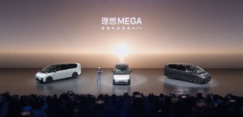 李想復盤爭議車型理想MEGA失利