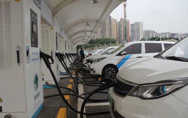 春運堵路上新能源車沒電了怎么辦